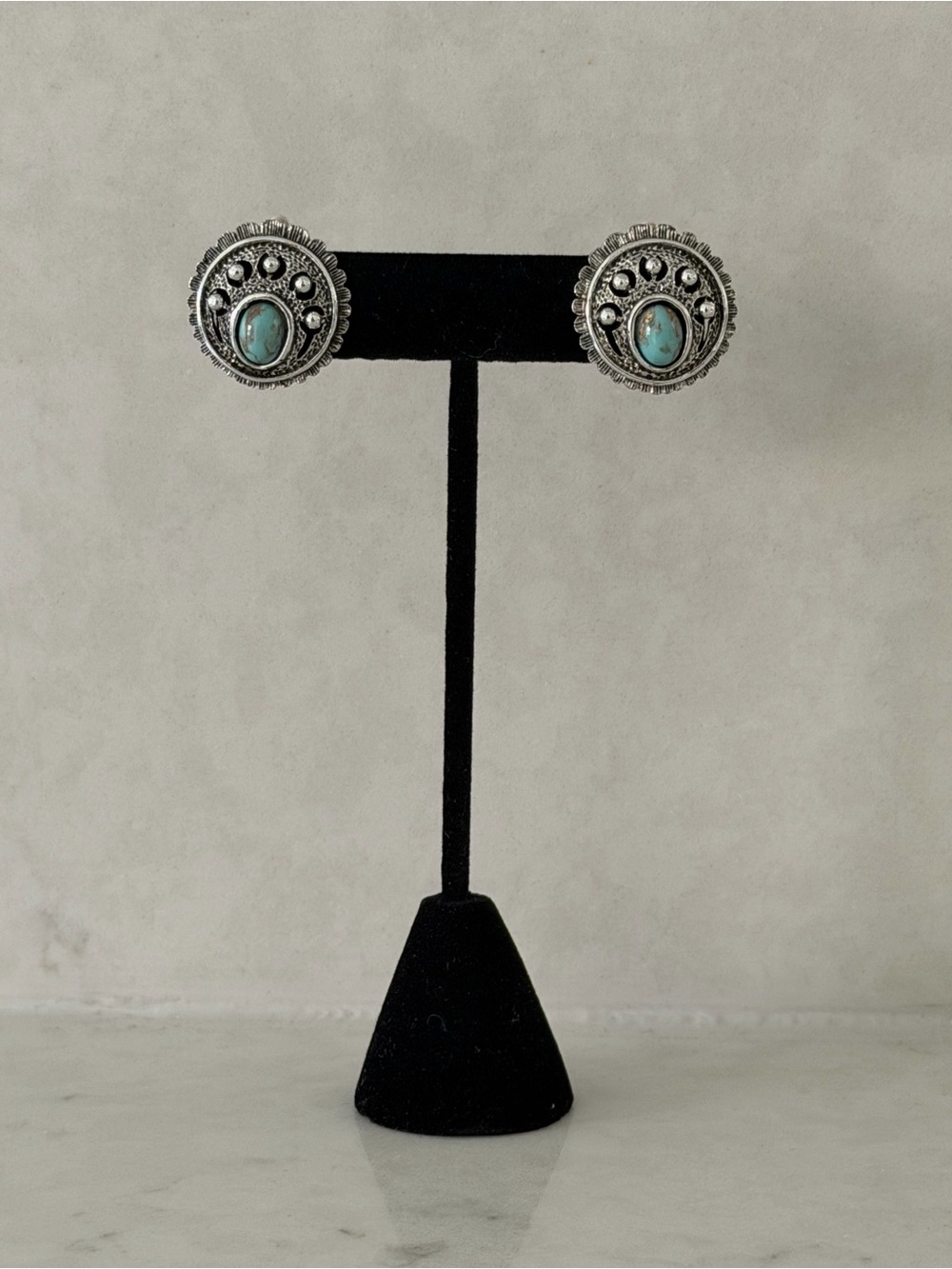 Vintage Turquoise & Silver Clip On Earrings